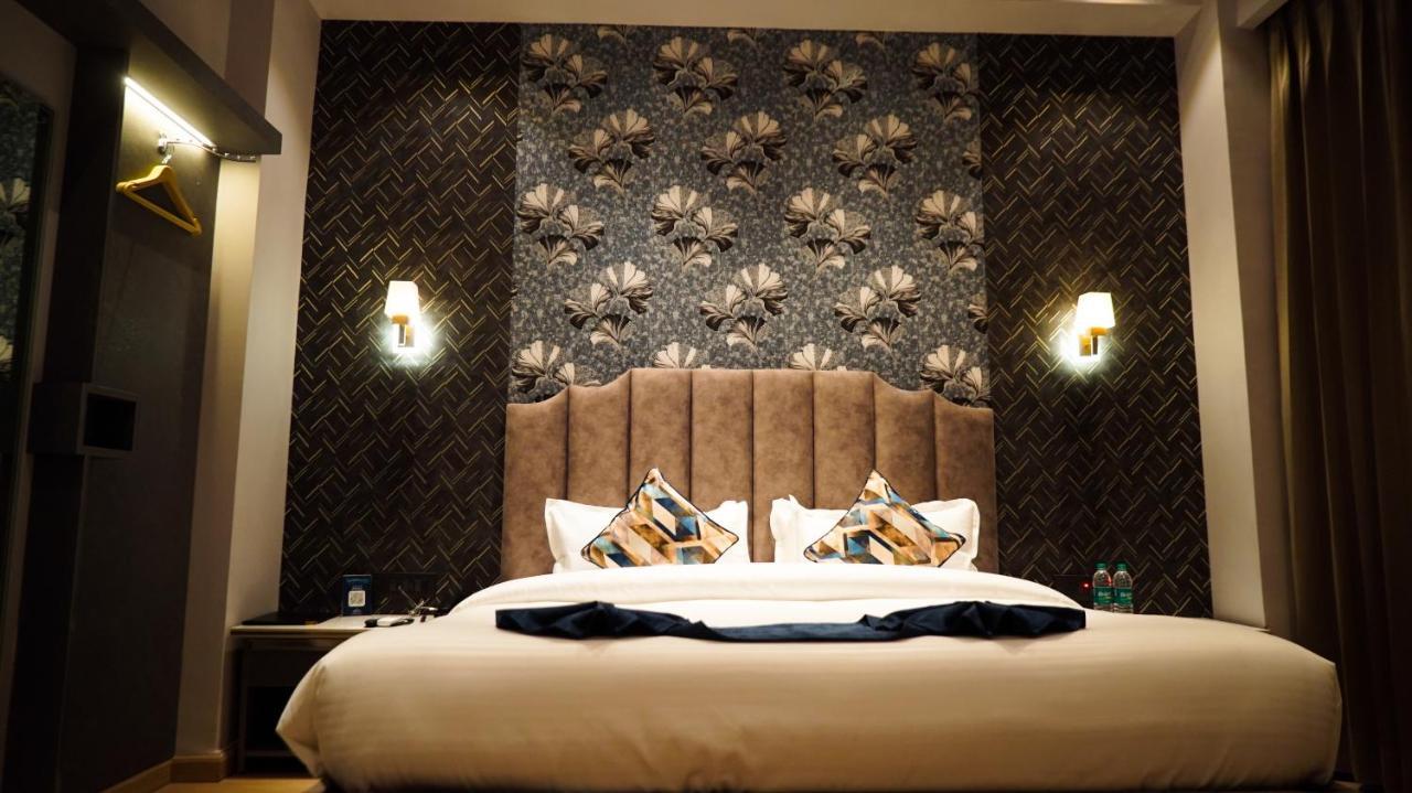 Hotel Azul Ganga リシケーシュ エクステリア 写真